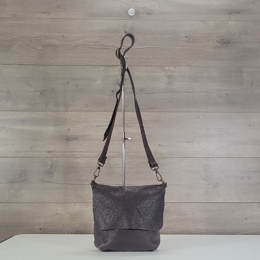 Women's 11600 Leather Goods Dark Brown Leather Crossbody Shoulder Bag